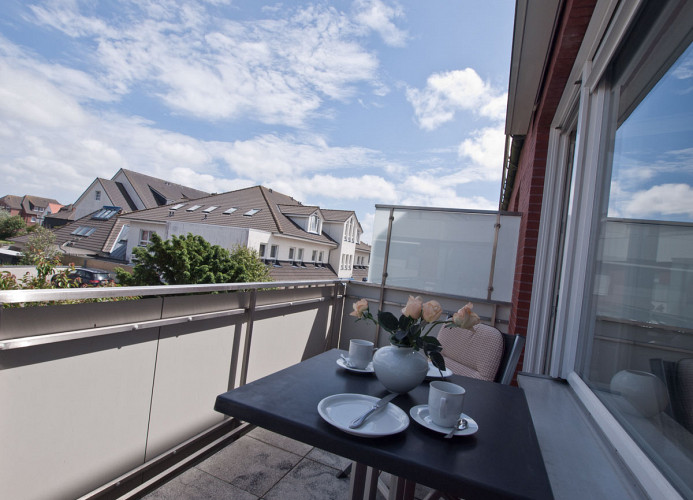 ferienwohnung-duenenzauber-balkon