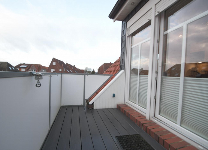 Balkon - (Winterbild)